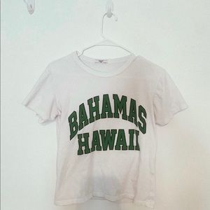 bahamas hawaii cropped tee!